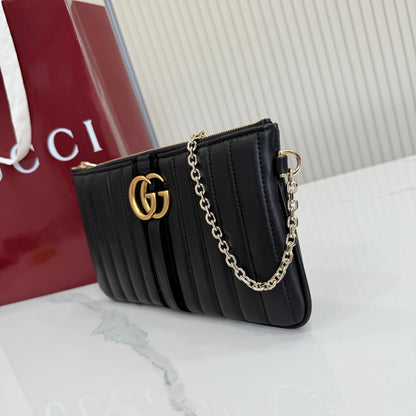 GC - GGMM - All Black