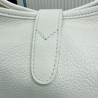 GC - 1961 - White - L