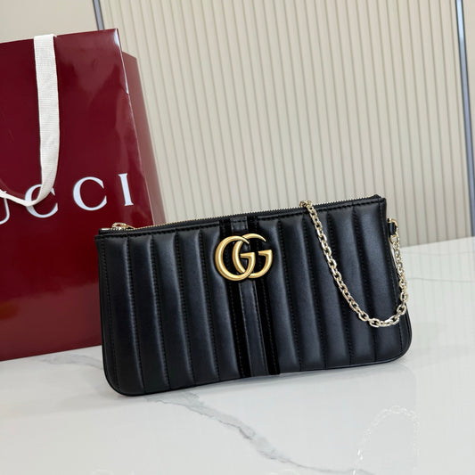 GC - GGMM - All Black