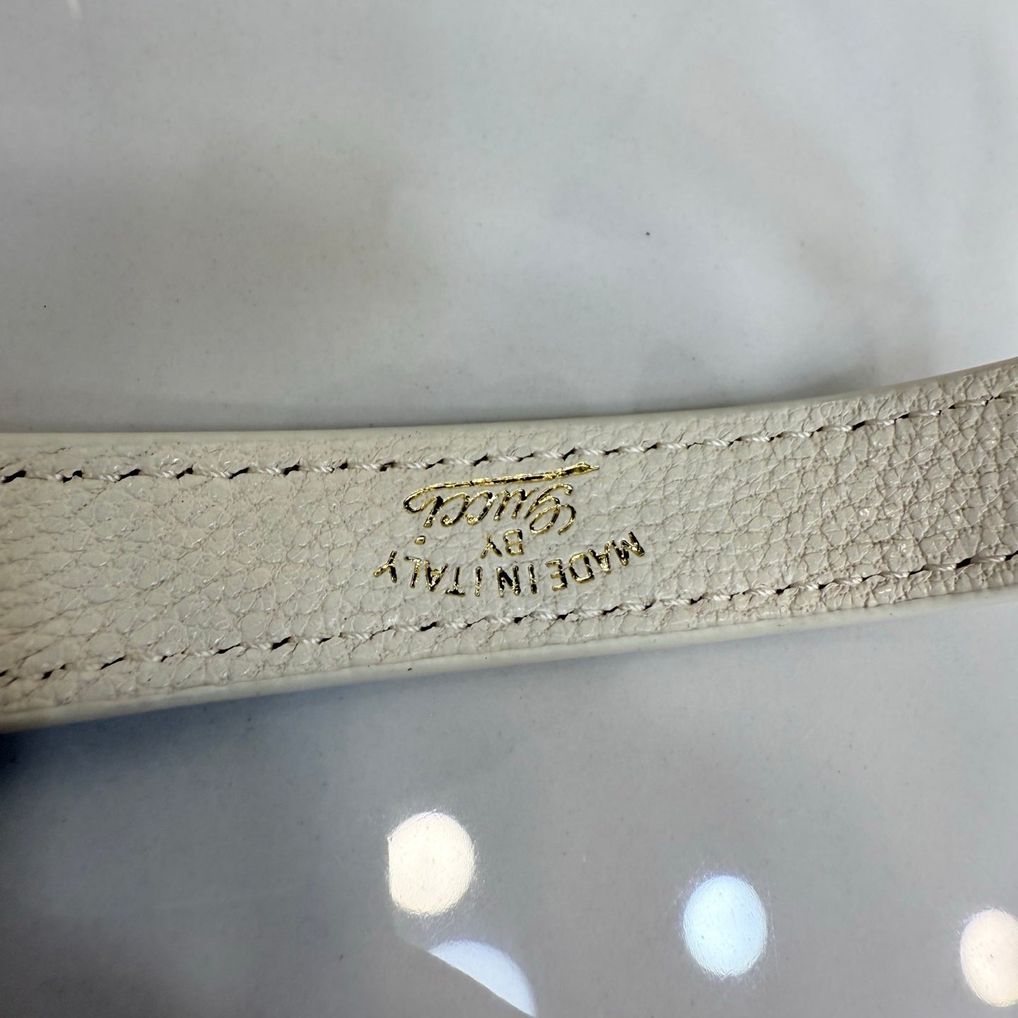 GC - 1961 - White - L