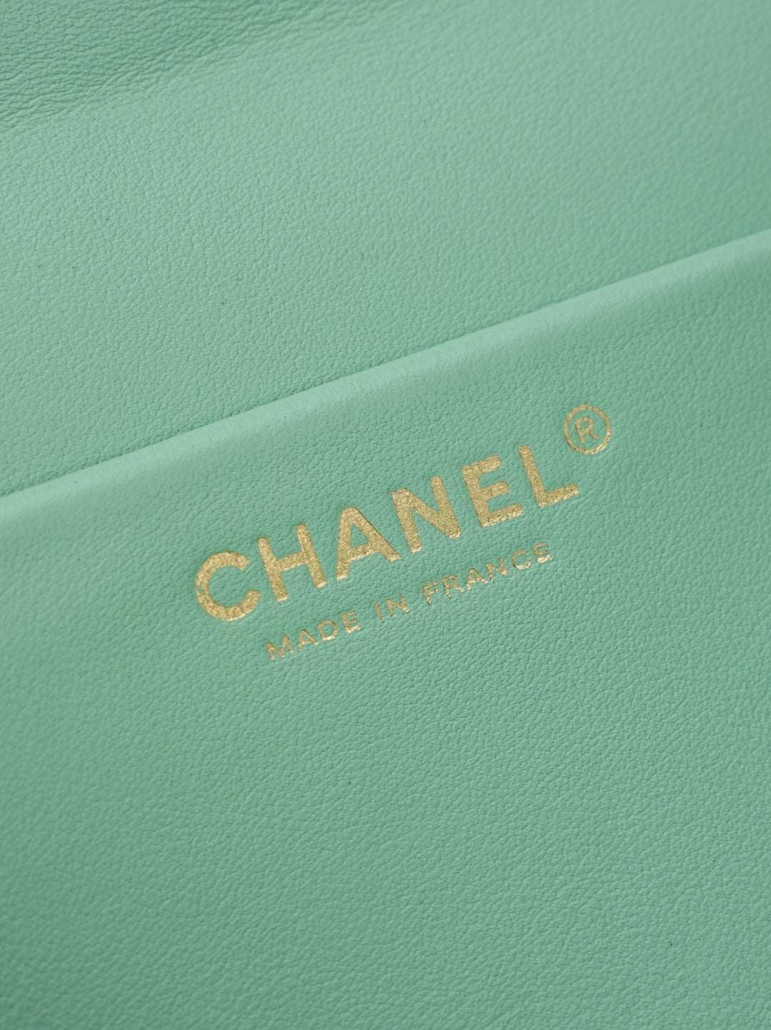 CHNL - Maxi Flip Bag