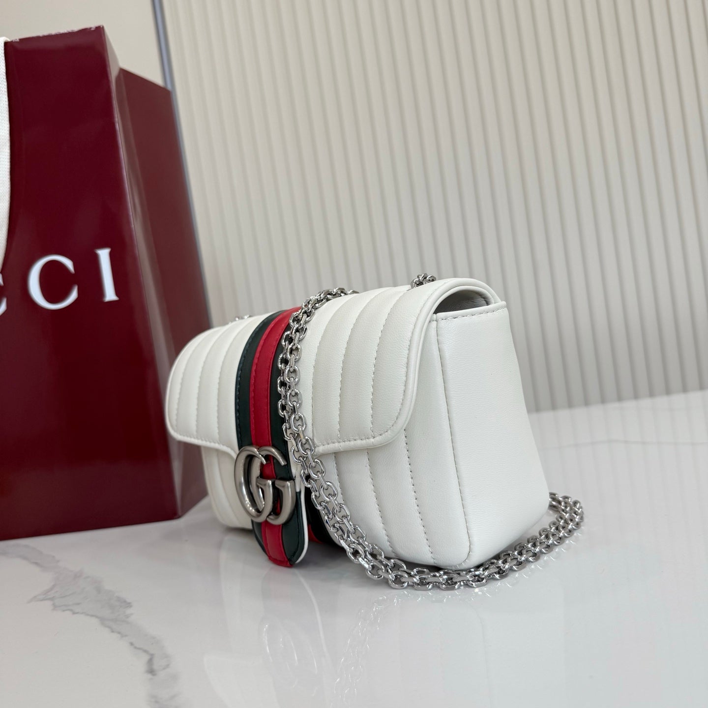 GC - JSM - White