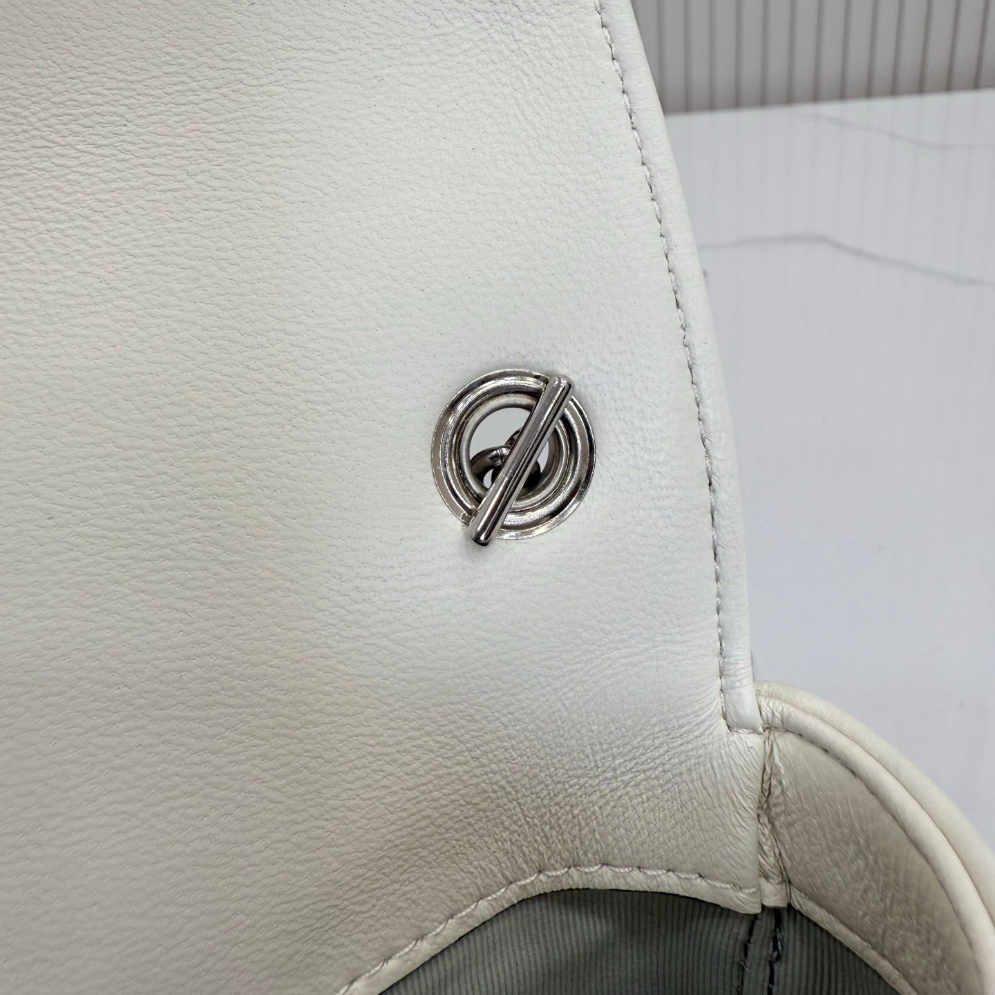 GC - JSM - White